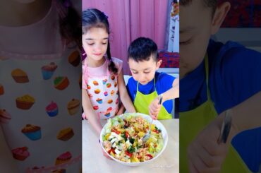 Children make a healthy and delicious potato egg and tuna salad #shorts #viral #cooking #kids #viral