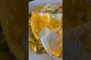 Stir-Fry Instant Noodles - easy and fast method #spicy #food #shorts