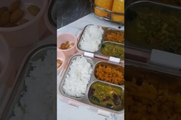 lunch box recipe/pacha payaru gravy/carrot poriyal/healthy lunch box recipe/shorts feed/in Tamil