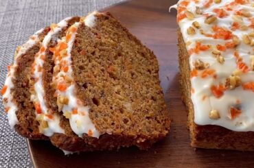 Super DELICIOUS Carrot Cake Banana Bread!