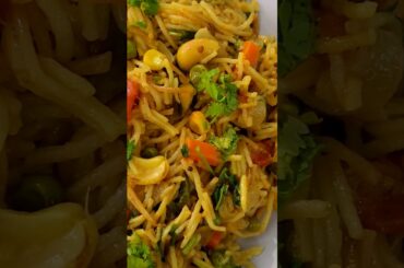 wheat flour sevai upma recipe #upma #sevaiupma #nasta #tasty #food #yummy #healthy #recipe #noodles