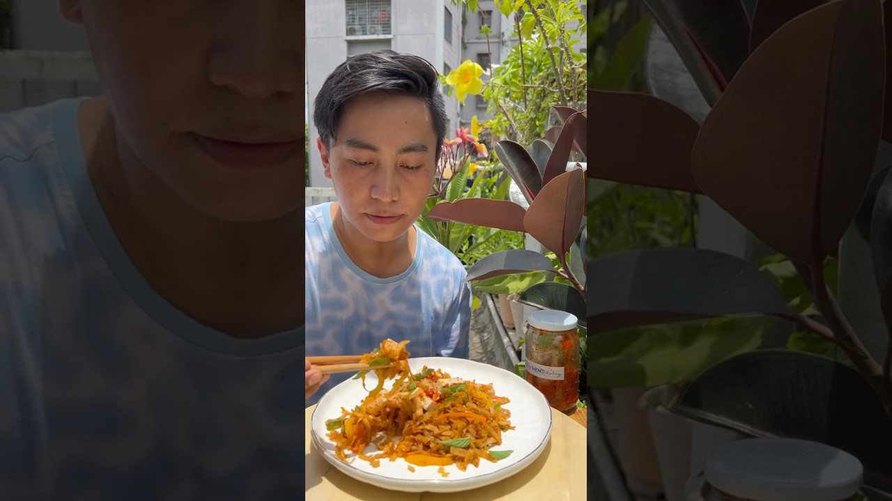 Don’t waste food || Make this healthy leftover Roti Noodles ||Lunch ideas#recipe #shorts #viral Don’t waste food || Make this healthy leftover Roti Noodles ||Lunch ideas#recipe #shorts #viral