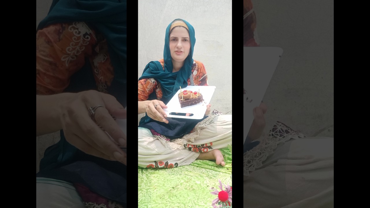 heart cacke with bread #art #riffattahira #food July 2024 heart cacke with bread #art #riffattahira #food July 2024