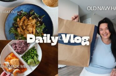 LIVING A HEALTHY LIFE VLOG | Cooking Meals at Home!