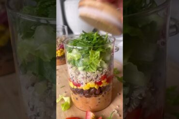 Southwest Burrito Jar Salads | #mealprep #mealprepping #asmrcooking #healthysalad #viralfood