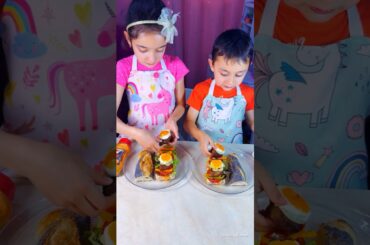 Children make a healthy and tasty vegetarian sandwich #shorts #viral #trends #kids #food #viral