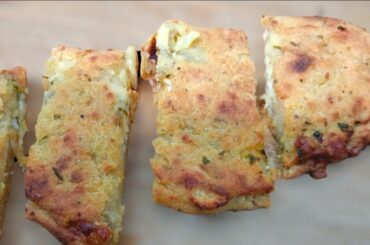 Potato Garlic Bread Recipe || Healthy,&,Delicious Breakfast Snacks || Potato Garlic Bread At home