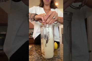 healthy simple ceasar saladWho doesn’t love a classic Caesar salad? #recipe #cooking #easyrecipe