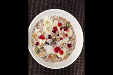 Kellogg's muesli fruits & nuts breakfast #healthybreakfast #ytshorts #viral #weightlossrecipe #easy