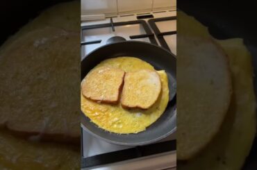 Redo 5 minute breakfast sandwich viral -  #breakfastsandwich #5minutesandwich #quickrecipe #simple