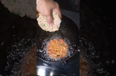 "Discover the Secret Healthy Snack: Crispy Banana Flower Fritters!"