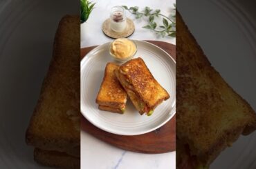 Make Creamy Protein Sandwich for a Quick & Healthy Meal! #Protein #EasyRecipes #DeliciouslyHealthy