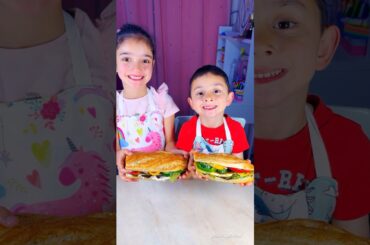 Children make a delicious and healthy sandwich with omelette and salmon #shorts #food #kids #viral