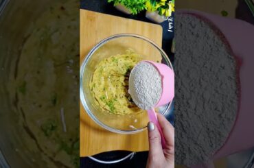 Halka Fulka Healthy Nashta #shorts #shortsrecipe #nashta #recipe #quicknasta.