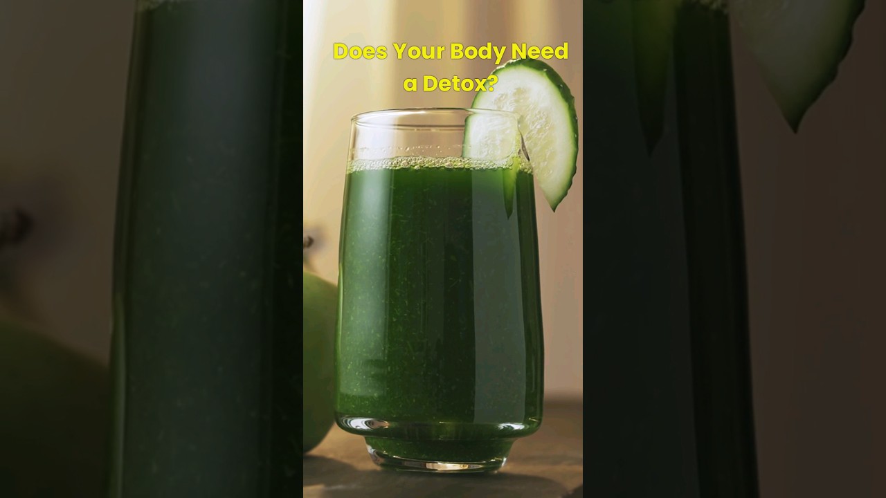 How to Make a Low-Calorie Detox Smoothie for Weight Loss How to Make a Low-Calorie Detox Smoothie for Weight Loss