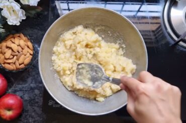 Healthy Apple Sheera Recipe | Healthy Breakfast Recipe | Apple Suji Halwa | Tiffin Recipe