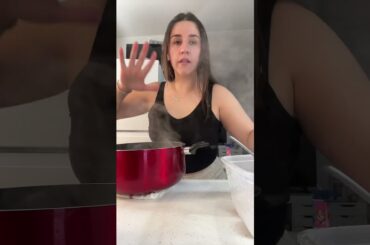 #chicken #salad #dinner #food #foodie #eatwithme #shorts #girl #foodlover #subscribe #healthy #cook