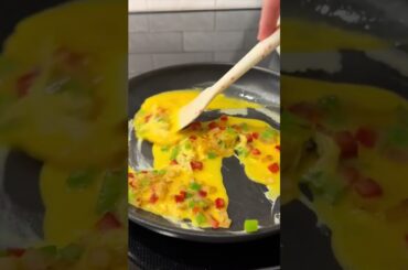 Sausage Egg & Cheese buritos #tacos #burrito #recipeeasy #foodie