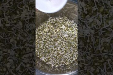 High Protein Moong Sprouts Curry l Weight loss recipe l #shorts #ytshorts  #weightloss #recipe #food