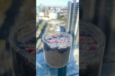 Easy overnight oats recipe #shorts #proteinbreakfast #breakfast #oats#muscle #india #bigdawg #recipe