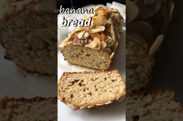 High Protein Banana Bread #healthybananabread #glutenfreebread #highproteinrecipes #shorts