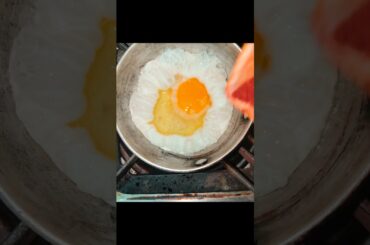 Egg omelet #healthy#egg#snack#recipe#omelette#food#trending#viralvideo#cooking#shortvideo#foodie