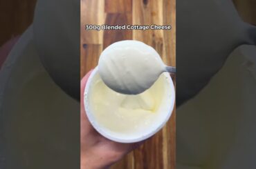 High Protein Breakfast Bagels! #breakfastrecipe #highprotein #easymealprep #shorts