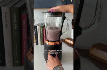 The best protein smoothie recipe!! #smoothie #smoothierecipes #smoothies #healthyrecipes #healthy