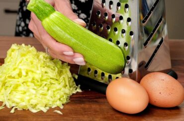 Zucchini and 2 eggs!  A quick and healthy recipe for 10 minutes!