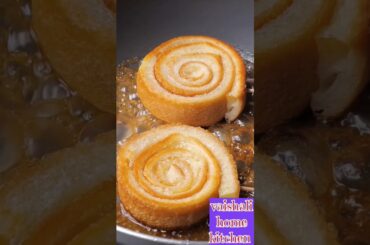 Bread se bani sweet recipes #youtubeshorts #food #vaishalihomekichen #sweetrecipes