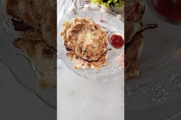 Healthy breakfast recipe#Oats chilla recipe #food #ytshorts #sabscribe