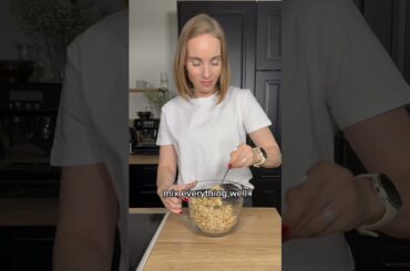 3-ingredient peanut butter Krispie treats #healthyeating #healthyrecipes #healthysnacks #sweettreat