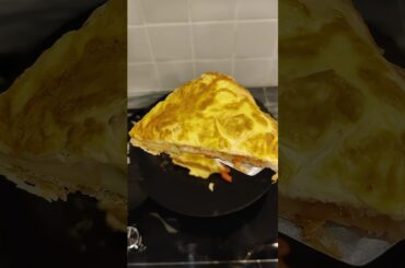 Breakfast Egg Sandwich Hack | One Pan Egg Toast | Healthy Egg sandwich #shorts #eggsandwich