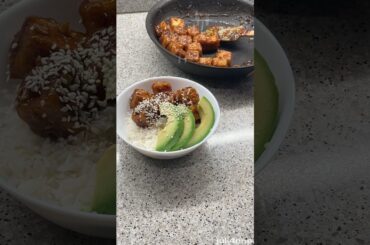 chili garlic tofu #recipe #cookingshorts #food #easyrecipe #healthy #dinner #viral #fyp #shorts