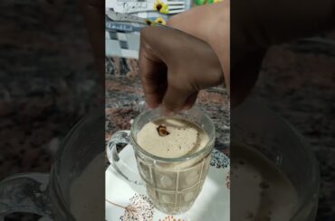 Easiest healthy breakfast recipes||Banana smoothie recipe||#shortsfeed #shorts#viralshorts #smoothie