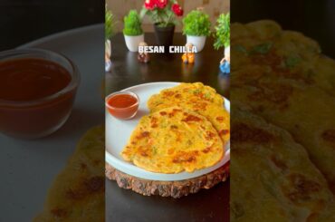 Trending recipe of healthy Besan Chilla #shorts #recipe #healthy #besan #chilla