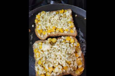 Cheese corn sandwich like corn pizza #healthy #shorts #sandwichrecipe #breakfastrecipe