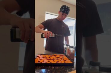 Weekly Meal Prep!!! #mealprep #healthy #chicken #steak #vegetables #cooking #food #carrot #protein