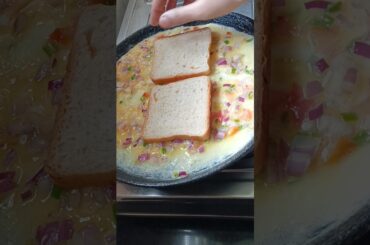 Simple and healthy breakfast recipe // Bread Omelet #shorts #youtubeshorts #shortsfeed #viralshorts