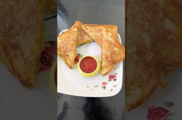 Morning breakfast ke liye tasty sandwich#healthy recipes#street style#food#aata bread#viral#ytshort