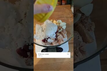 How to track calories in a tuna salad!