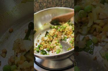 Poha Breakfast recipe # healthy breakfast #youtubeshorts