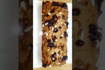 Best banana bread ever |choclate chip cake |banana bread recipe by the cooking hub