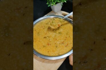 Trying the Best Dalia Recipe | Dalia Khichdi Recipe Weight Loss #shorts #daliyakhichdi #latestrecipe
