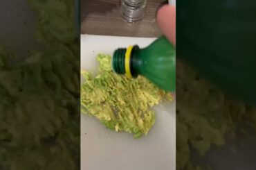 Make avacaodo toast with me #shorts #avacado #fyp #healthy #healthysnack