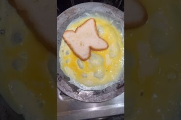 Bread omelet recipe | simple easy and healthy #youtubeshorts  #food #recipe