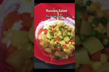 #food #russiansalad #healthysalad #4k #foodlover #saladrecipe #shortbeta