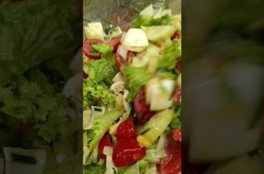 Healthy Salad #shortvideo #asmr #short #trending #satisfying
