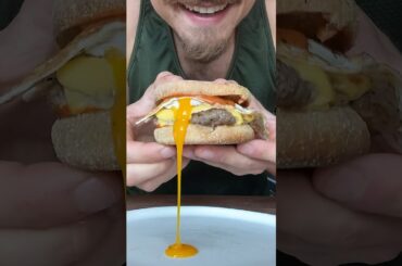 400 Calorie Breakfast Sandwich (35g Protein)