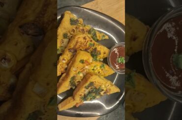 5 minute breakfast recipe #bread pudla #besan bread toast #healthy breakfast recipe #bread recipe